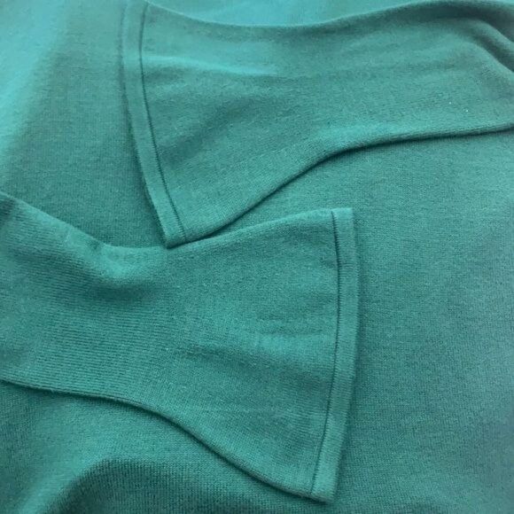 Iman Green Long Sleeve Gold Button Shoulder Women Sweater Size M - Picture 10 of 10